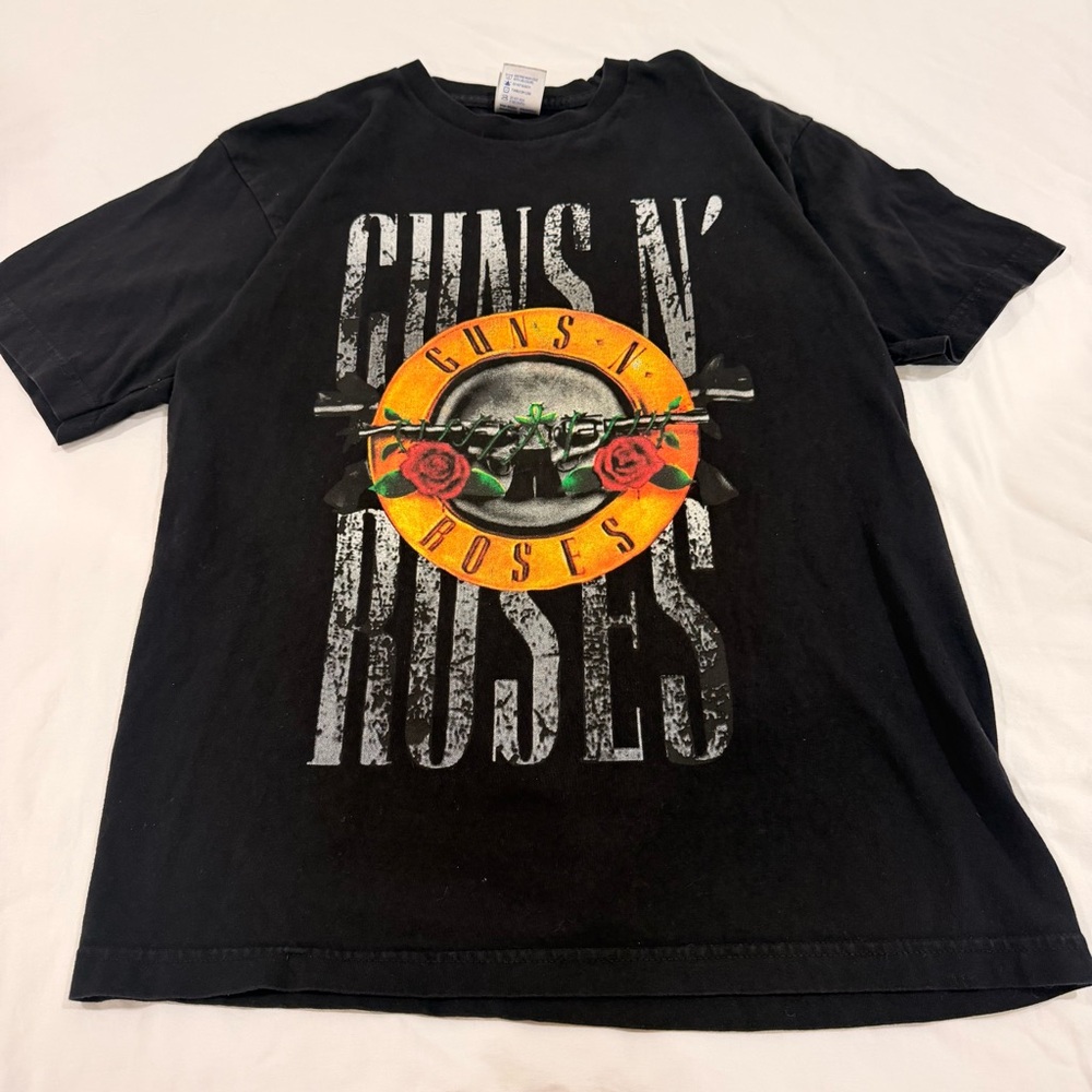 Bayside Made in America guns and roses Black Tee - Medium